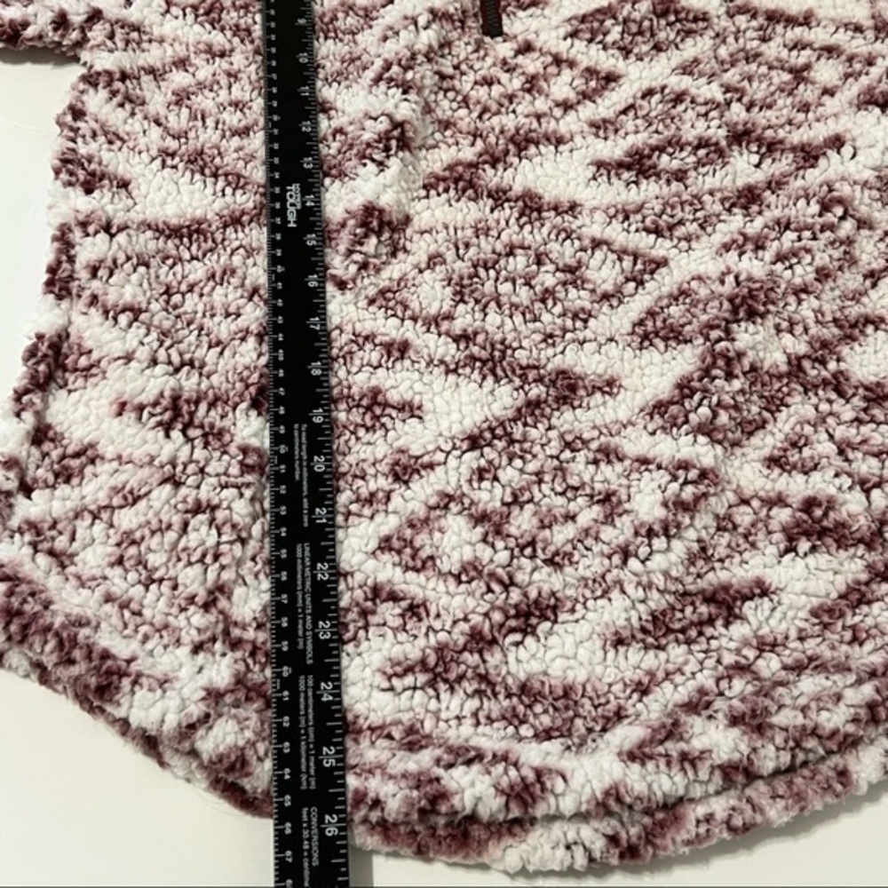 Cozy Sherpa Burgundy & White Quarter Pullover Size S - Picture 5 of 7